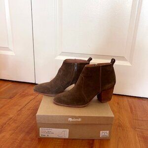 Madewell Suede Ankle Boots in English Saddle